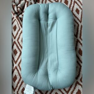 Snuggle Me Organic Infant Lounger